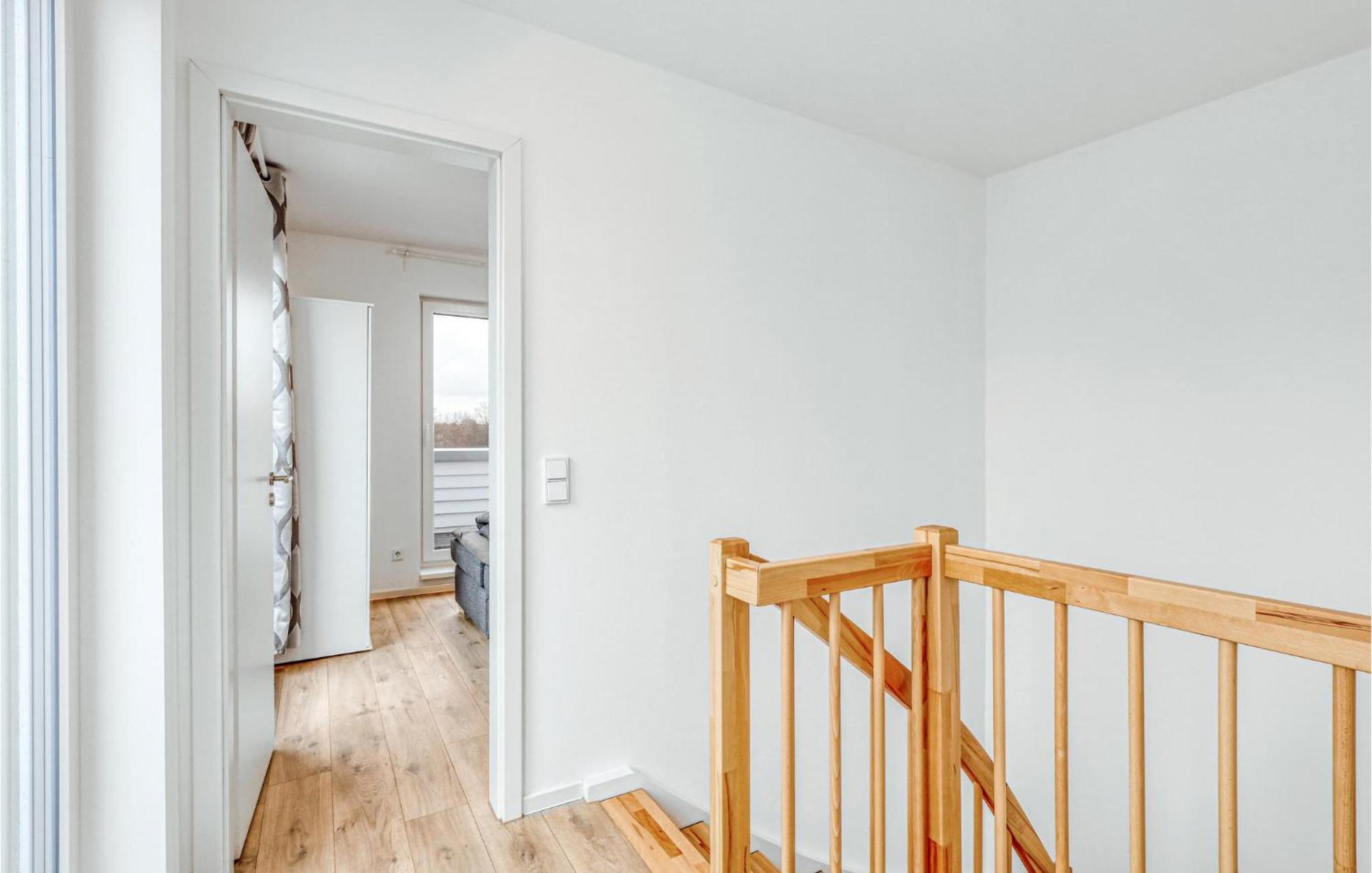 Nice Home In Tossens With Kitchen Exteriér fotografie